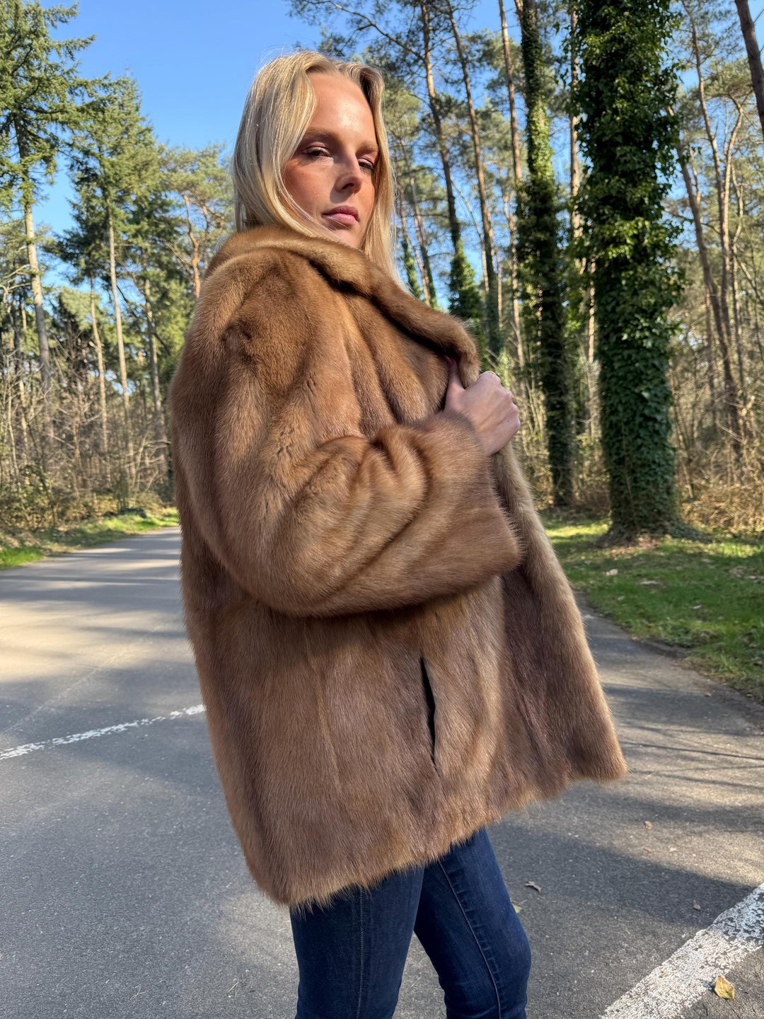 Medium Pastel SAGA Mink Fur Jacket, Soft and Thick Mink Fur, Luxurious and Elegant Outerwear, Genuine Mink Fur, Classic Fashion Style, Mink