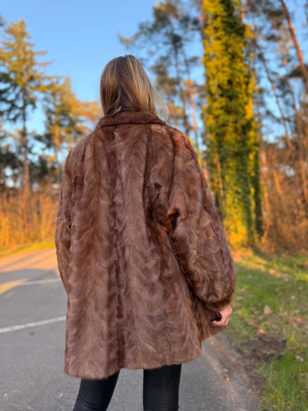 Pastel Mink Fur Jacket Made of Mink Fur Pieces, Large Size, Cream Brown Color, Unique Design Lining, Soft & Luxurious, Elegant Vintage Style