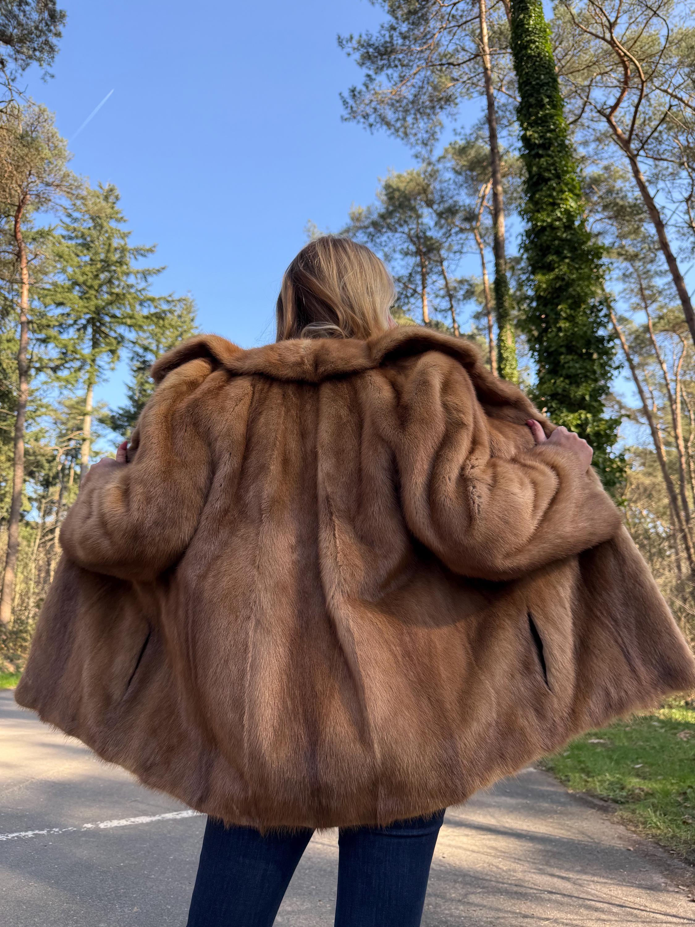 Medium Pastel SAGA Mink Fur Jacket, Soft and Thick Mink Fur, Luxurious and Elegant Outerwear, Genuine Mink Fur, Classic Fashion Style, Mink