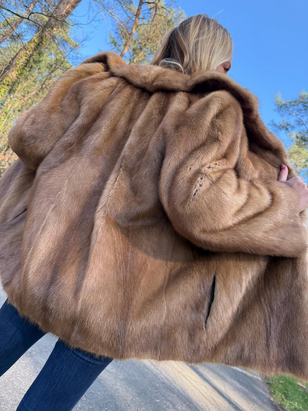 Medium Pastel SAGA Mink Fur Jacket, Soft and Thick Mink Fur, Luxurious and Elegant Outerwear, Genuine Mink Fur, Classic Fashion Style, Mink