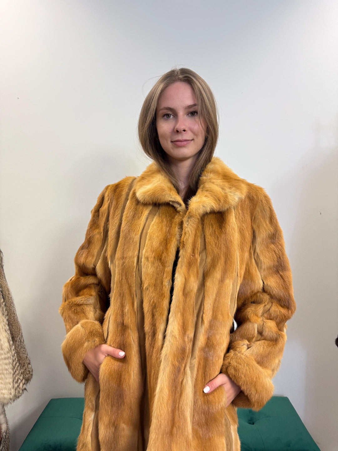 Golden Mink Leather Coat, XL Size, Mink Fur Coat, Fur Coat, Women's Fur Coat, Real Fur Coat, Real Mink Fur, Vintage Fur Coat, Golden Mink