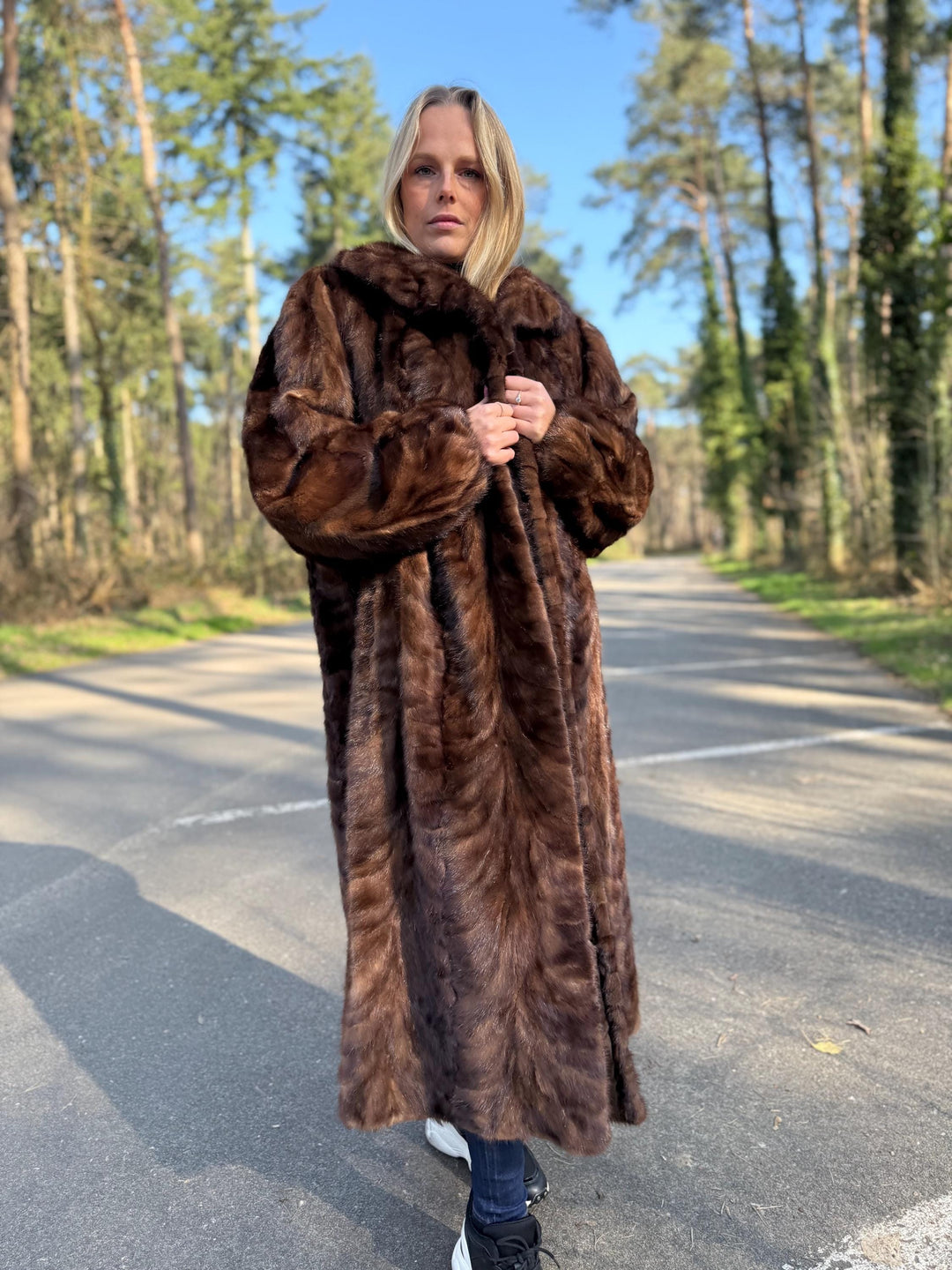 Full Length Pastel Mink Fur Coat, Light Brown Color, Full Mink Pieces, XXL Size, High-Quality Fur, Genuine Mink Coat, Luxury Womens Fur Coat