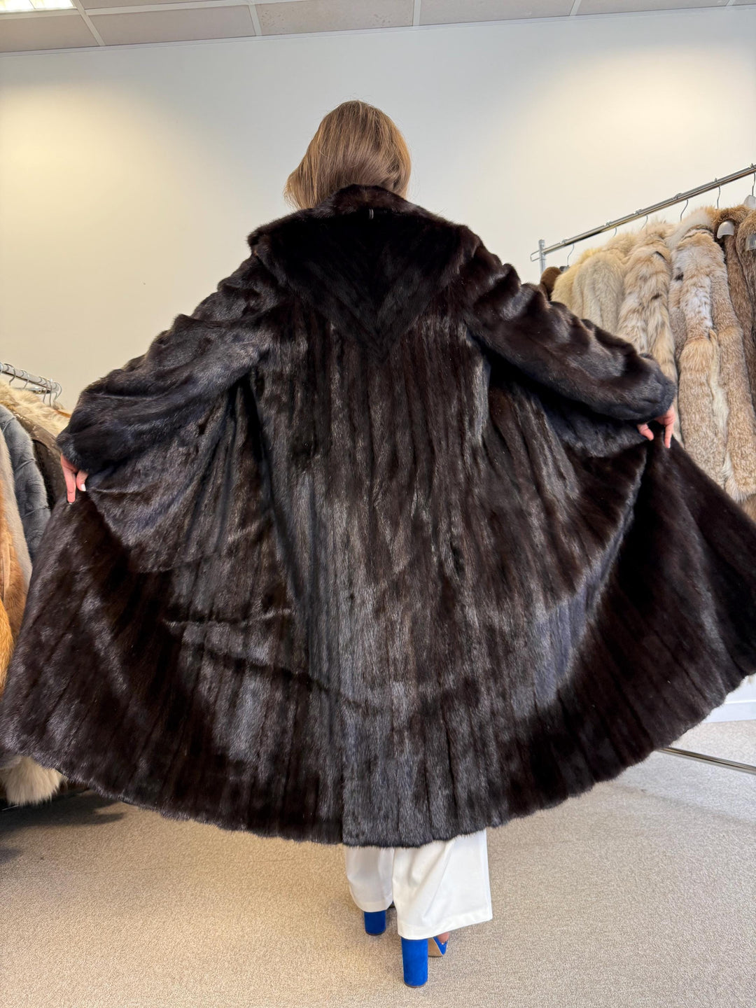 Long Brown Mink Fur Coat, Large Size, Mink Coat Women, Real Fur Coat, Brown Mink Fur, Real Mink Fur, Vintage Fur Coat, Full-Length Mink Coat