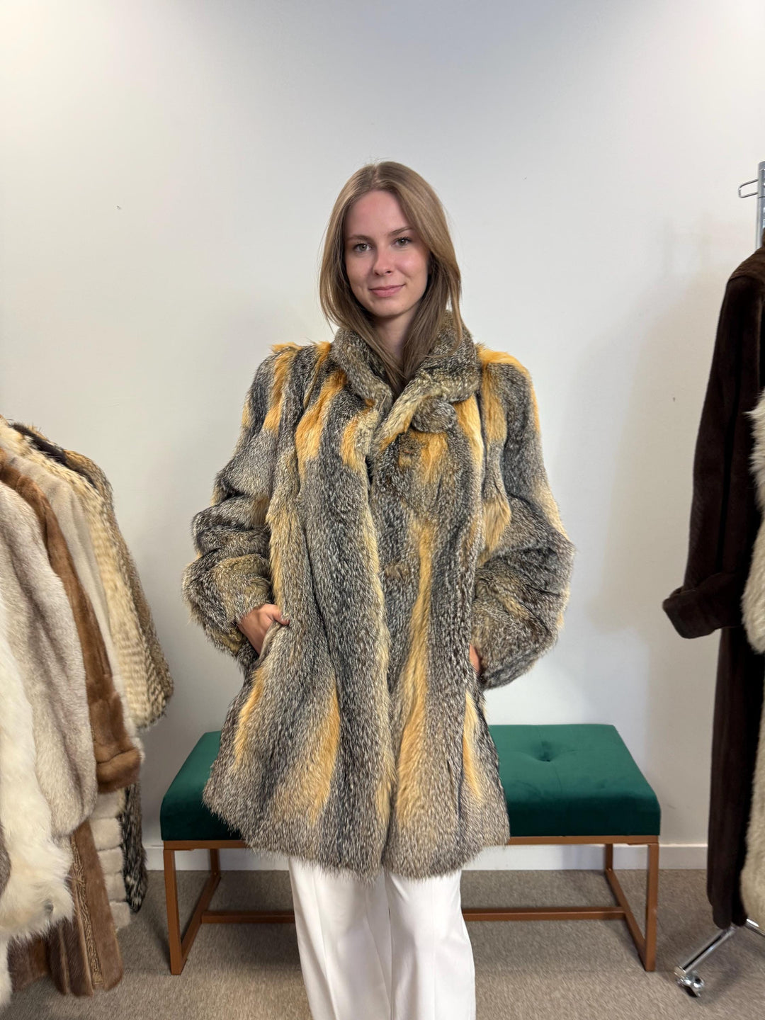 Grey Fox Fur Coat, L/XL Size, Women's Fur Coat, Real Fox Fur Coat, Vintage Fur Coat, Real Fur, Fur Coat, Grey Fox Fur, Nordic Fox, Real Fur