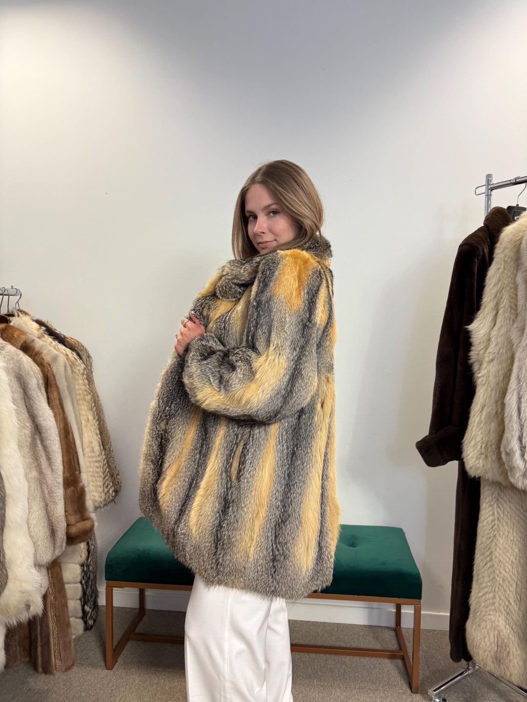 Grey Fox Fur Coat, L/XL Size, Women's Fur Coat, Real Fox Fur Coat, Vintage Fur Coat, Real Fur, Fur Coat, Grey Fox Fur, Nordic Fox, Real Fur