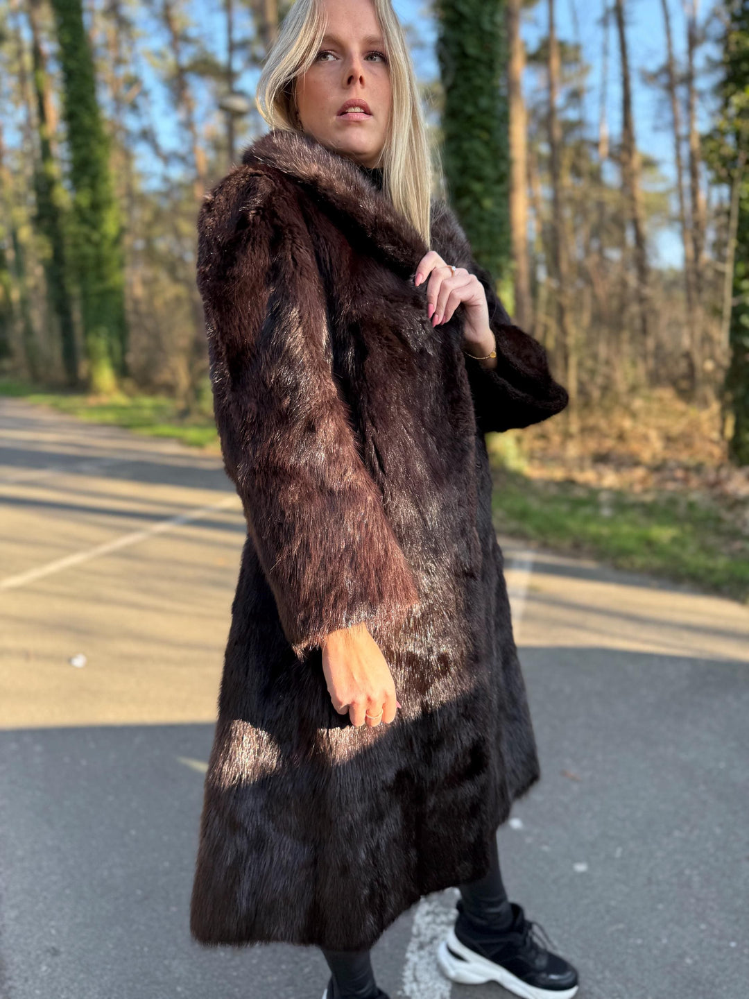 Beaver Fur Coat, Medium Size, Natural Brown Color with Shiny Finish, Thick and Luxurious Beaver Fur, Long Elegant Fur Coat, Real Beaver Fur
