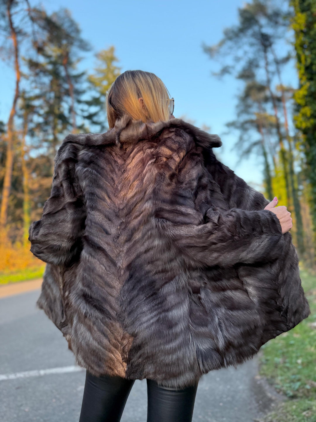 Grey Fox Fur Jacket Made of Fox Paw Fur, Medium Size, Rare Find, Eye-Catching, Soft and Thick Grey Fox Fur, Unique Design, Luxury Fur Jacket