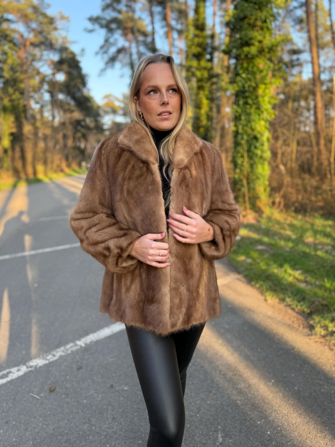 Medium Pastel Mink Jacket, Genuine Brown Mink Fur, Vintage Style, Luxury Fur Jacket, Brown Mink Fur Coat, Timeless Women's Outerwear, Thick