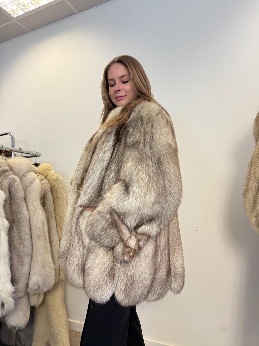 Fox Fur Coat, Blue Fox Fur Coat, L/XL Size, Women's Fur Coat, Real Fox Fur Coat, White Fox Fur Coat, Vintage Fur Coat, Real Fur, Nordic Fox
