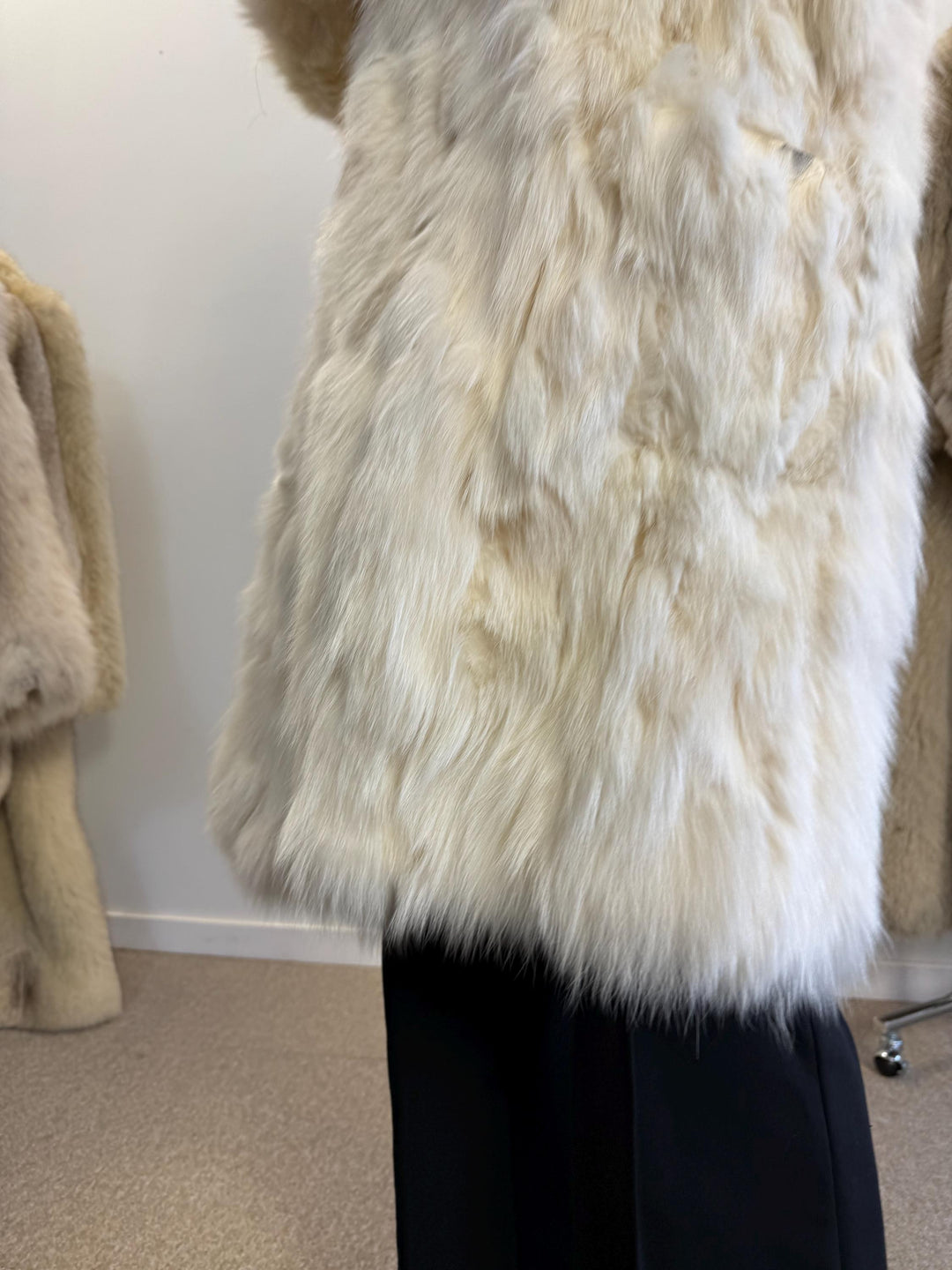 White Arctic Fox Fur Coat, Large Size, Double Sided Fur Coat, Real Fur Coat, Women's Fur Coat, Vintage Fur Coat, Real Fox Fur, Long Fur Coat