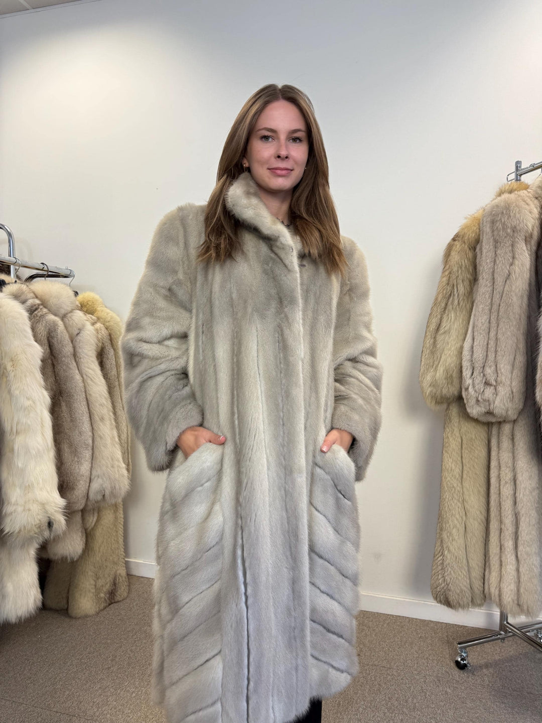 Swinger Grey Mink Coat, One Size, Fur Coat, Mink Fur Coat, Mink Coat, Vintage Fur Coat, Grey Fur Coat, Women's Fur Coat, Real Mink Fur Coat
