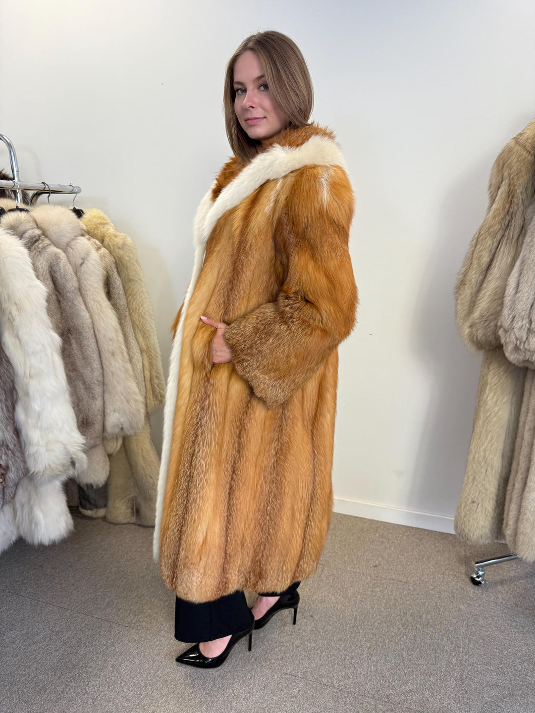 Red Canadian Fox Coat, S/M Size, Red Fox Fur Coat, Fox Fur Jacket, Real Fox Fur Coat, Vintage Fur Coat, Red Fox Fur Jacket, Canadian Fox