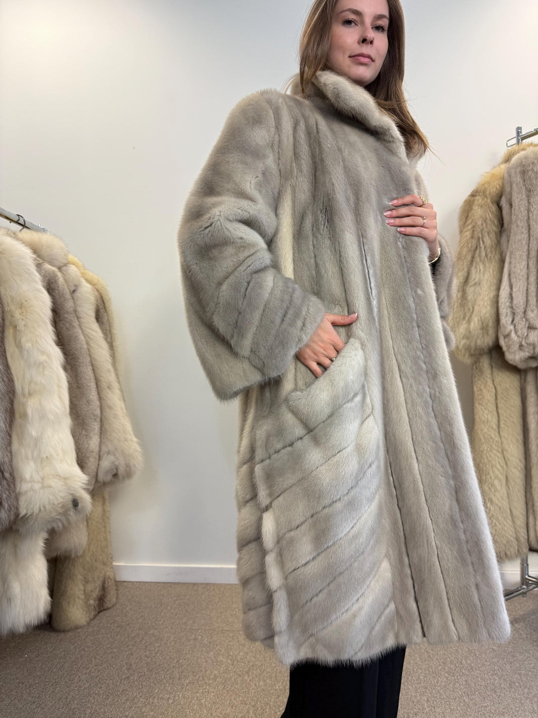 Swinger Grey Mink Coat, One Size, Fur Coat, Mink Fur Coat, Mink Coat, Vintage Fur Coat, Grey Fur Coat, Women's Fur Coat, Real Mink Fur Coat