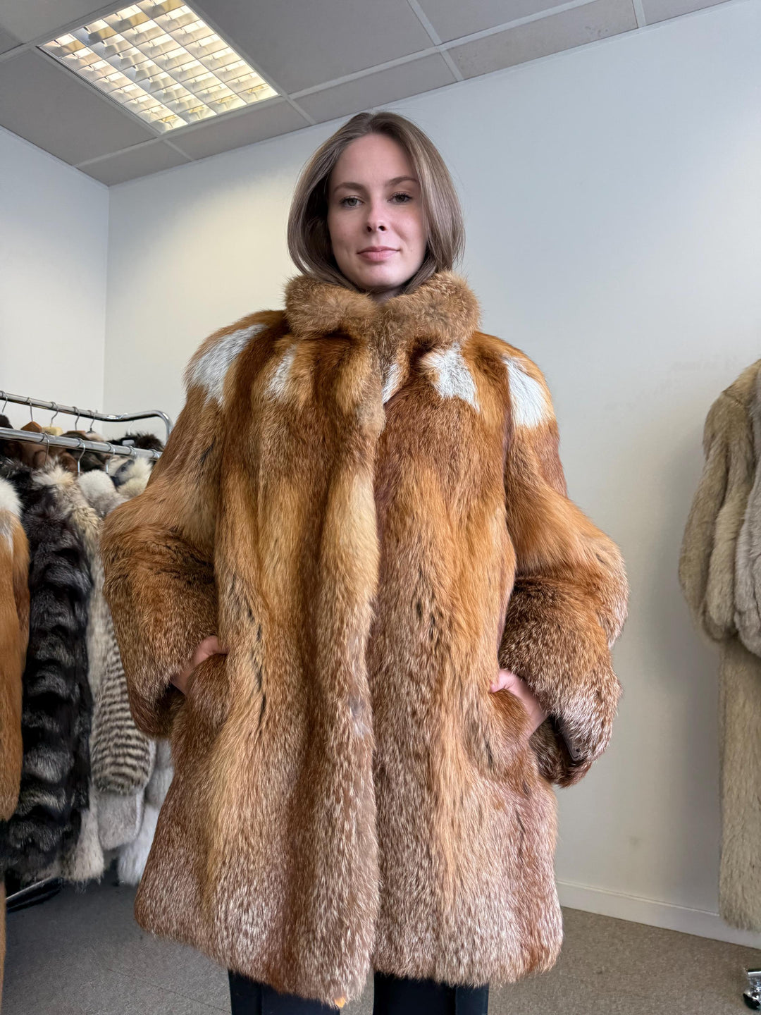 Red Fox Fur Coat, Medium Size, Red Fox Fur Coat, Fox Fur Jacket, Real Fox Fur Coat, Vintage Fur Coat, Red Fox Fur Jacket, Fur Coat, Fox Fur