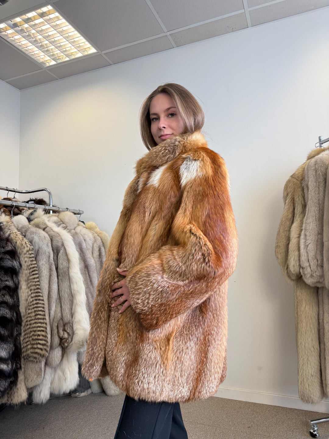 Red Fox Fur Coat, Medium Size, Red Fox Fur Coat, Fox Fur Jacket, Real Fox Fur Coat, Vintage Fur Coat, Red Fox Fur Jacket, Fur Coat, Fox Fur