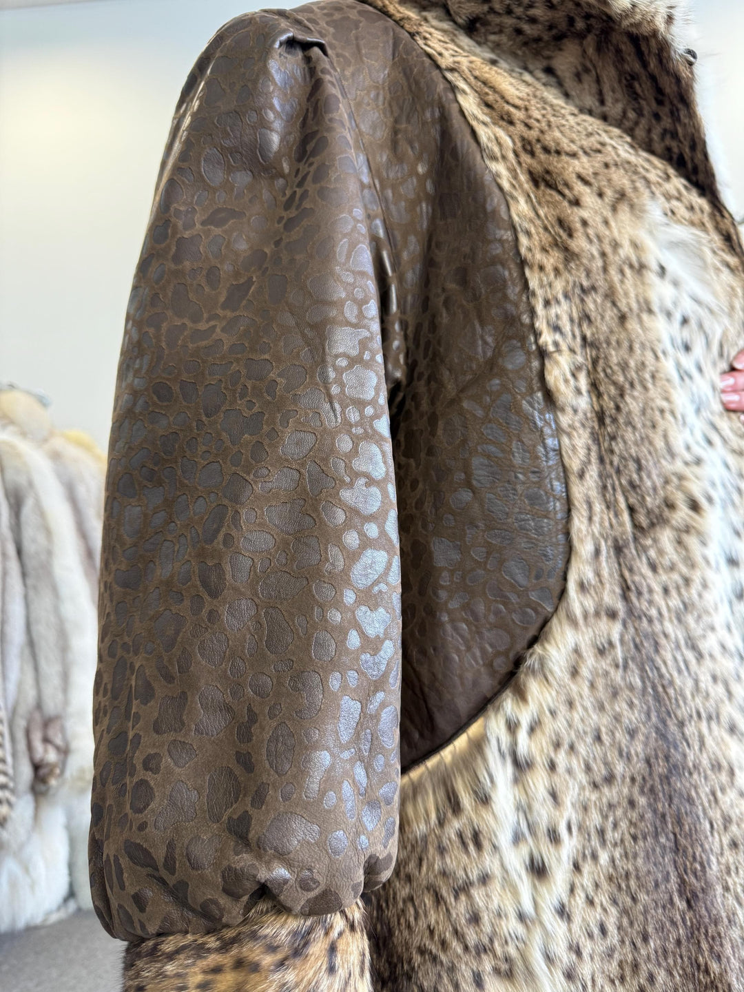 Lynx Leather Fur Jacket, 3XL Size, Lynx Coat, Fur Coat, Women's Fur Coat, Vintage Fur Jacket, Real Lynx Jacket, Lynx Fur, Oversize Fur Coat