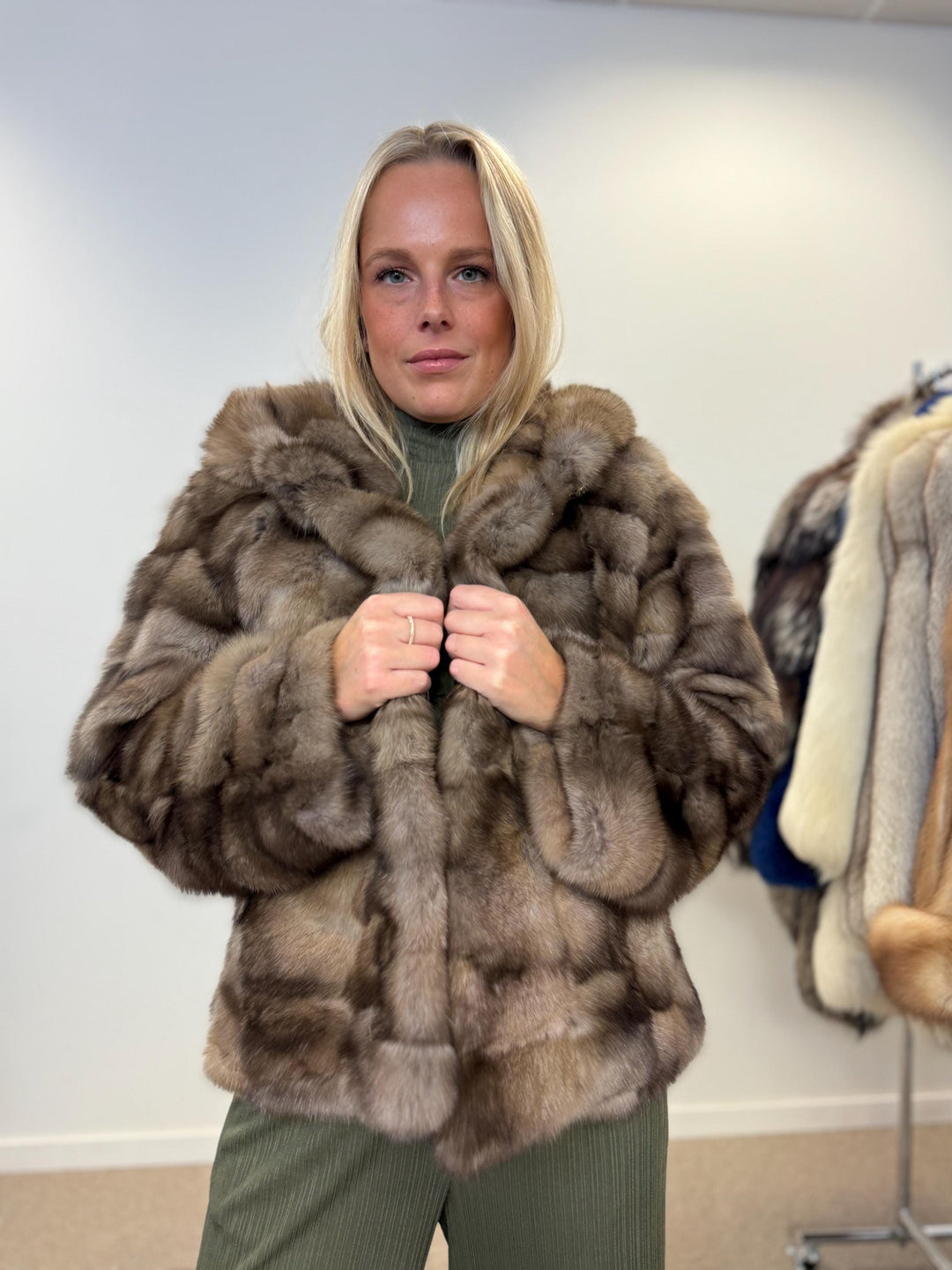 Sable fur jacket, medium sable jacket, real fur jacket,  m fur coat, real fur, fur jacket, fur coat, sable fur, new, m