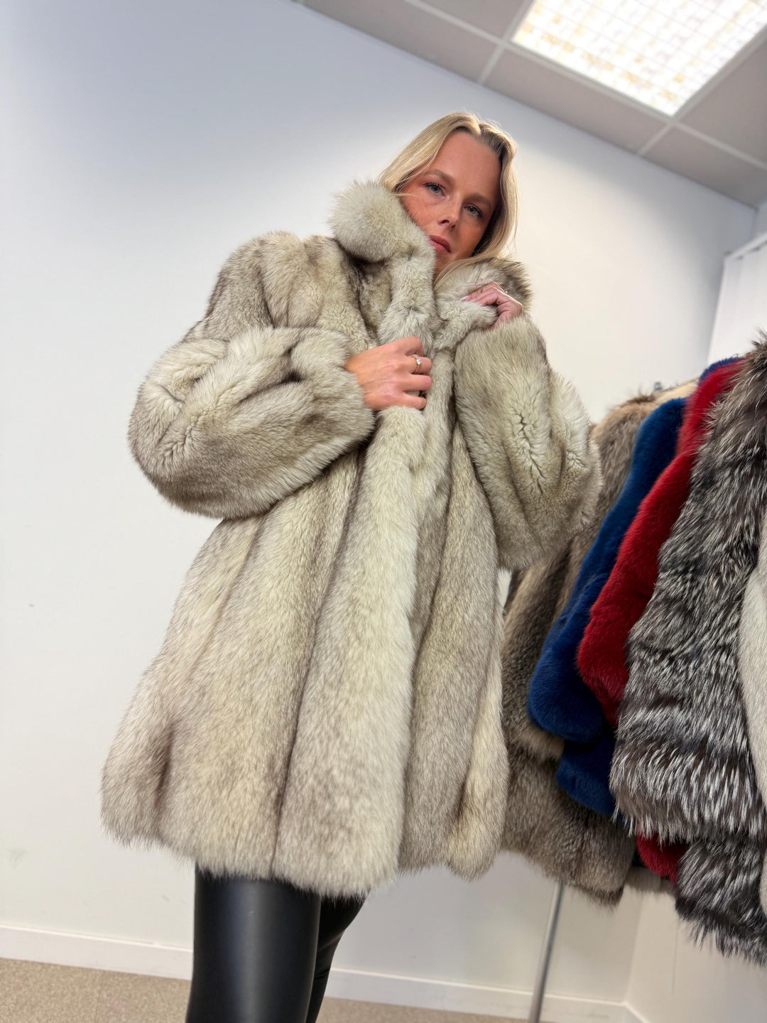 Nordic fox fur coat,  fox fur coat, real fur coat, real fox fur coat, fox coat women, large white nordic fox coat