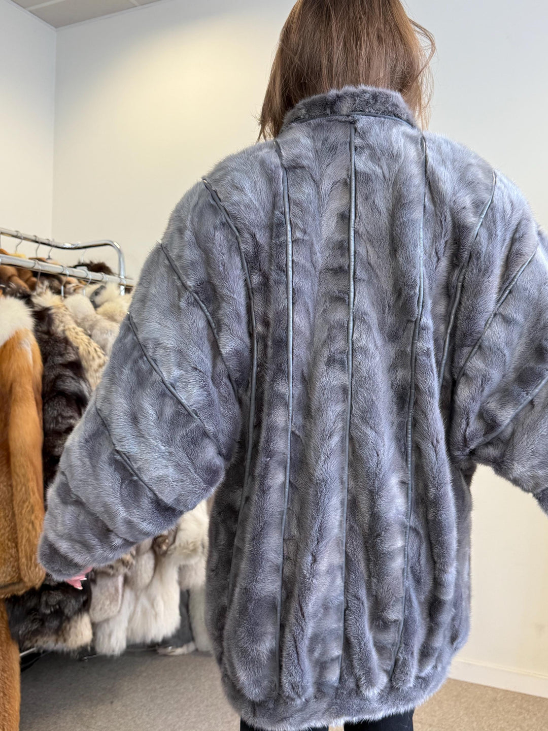 Mink Fur Jacket, M/L Size, Real Mink Fur, Vintage Fur Jacket, Real Fur Coat, Dyed Blue Mink, Wide Fur Jacket, Real Fur Jacket, Women's Coat