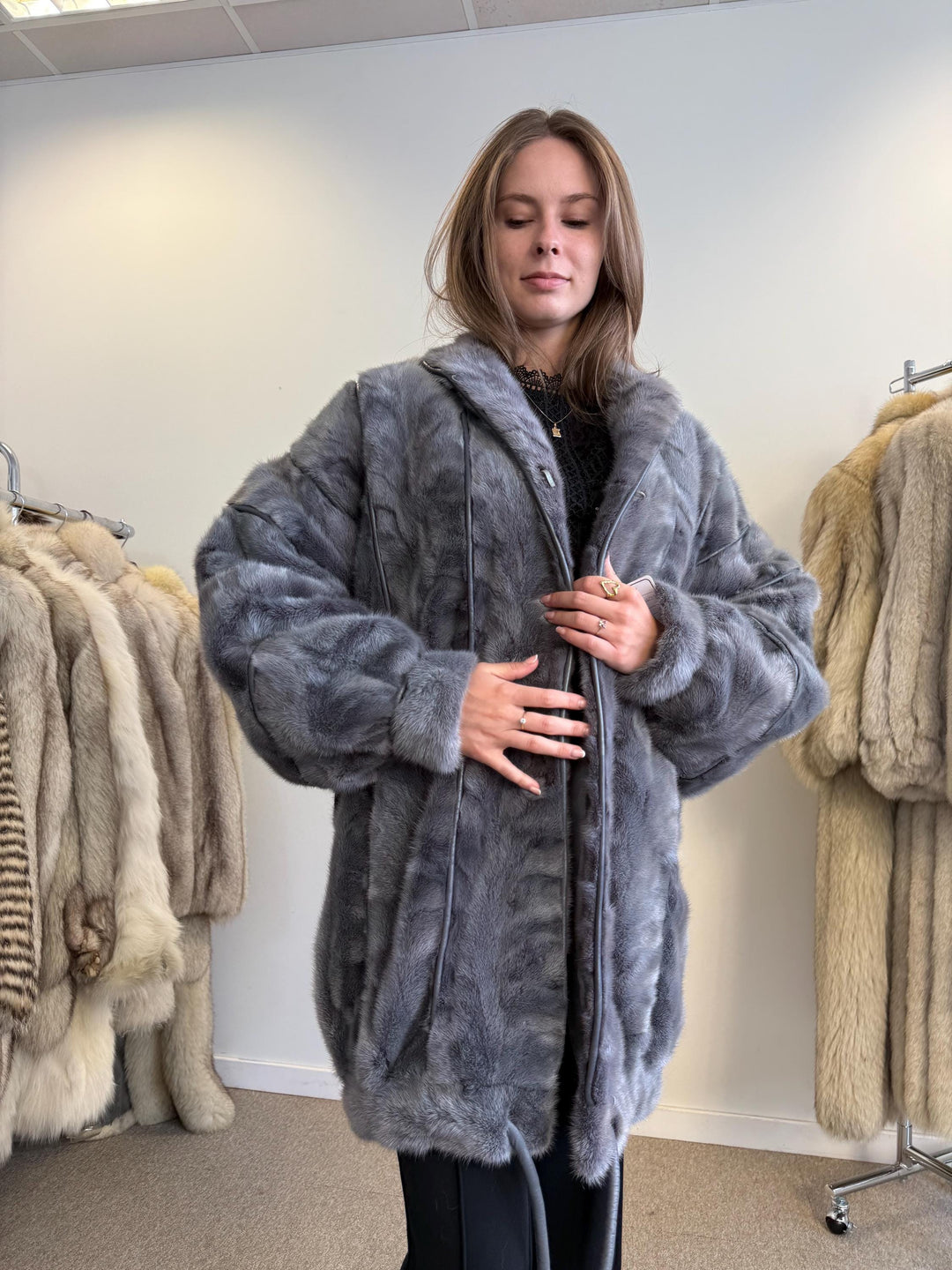 Mink Fur Jacket, M/L Size, Real Mink Fur, Vintage Fur Jacket, Real Fur Coat, Dyed Blue Mink, Wide Fur Jacket, Real Fur Jacket, Women's Coat