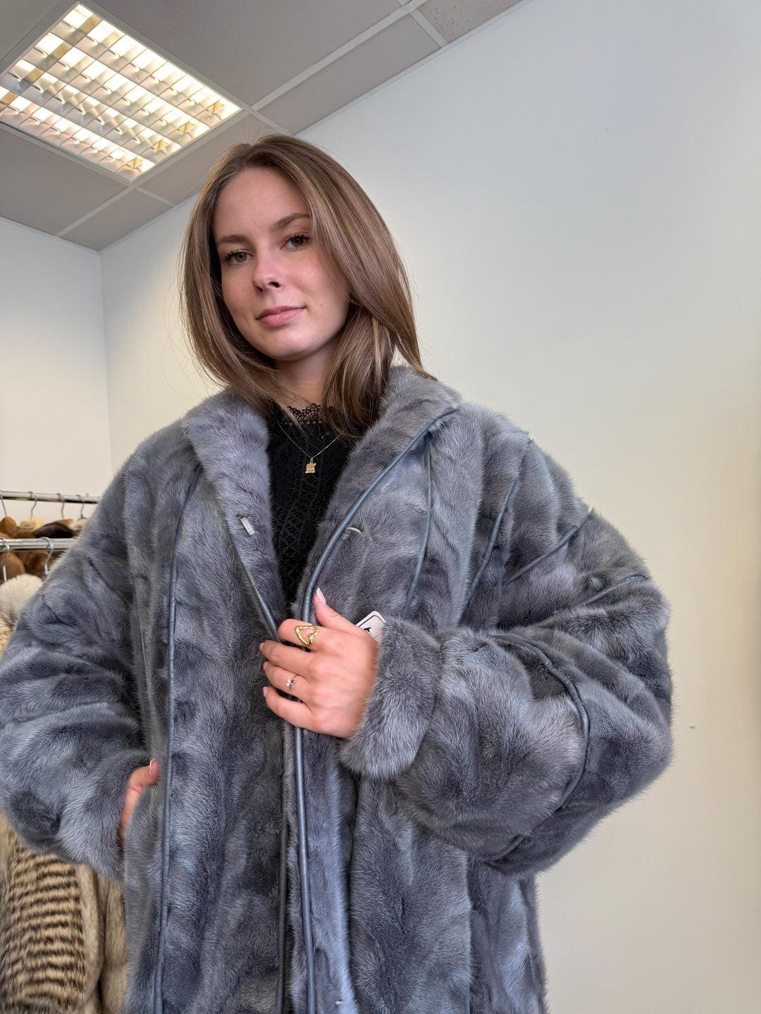 Mink Fur Jacket, M/L Size, Real Mink Fur, Vintage Fur Jacket, Real Fur Coat, Dyed Blue Mink, Wide Fur Jacket, Real Fur Jacket, Women's Coat