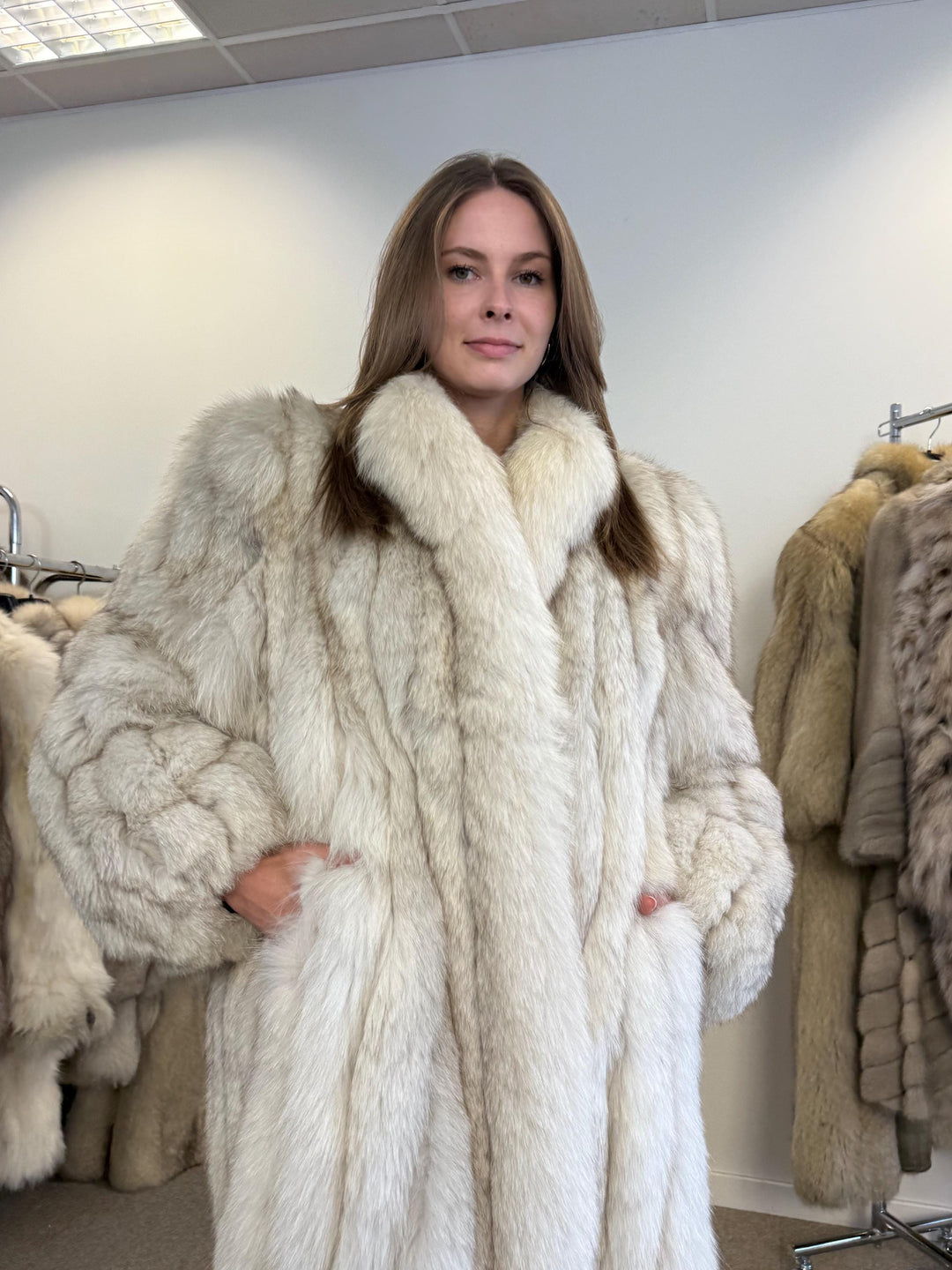 White Blue Fox Fur Coat, Saga Fox Fur Coat, Large Size, Long Fur Coat, Real Fox Fur Coat, White Fox Fur Coat, Vintage Fur Coat, Women's Coat