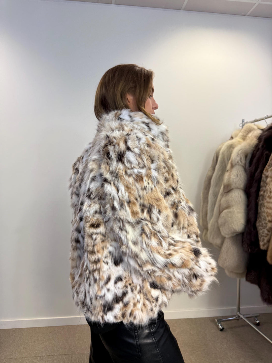 Soft lynx fur jacket, new medium lynx fur coat made of real lynx fur pieces in excellent condition, real fur, fur coat, lynx fur jacket m