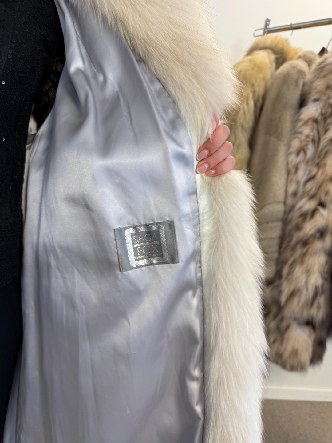 White Blue Fox Fur Coat, Saga Fox Fur Coat, Large Size, Long Fur Coat, Real Fox Fur Coat, White Fox Fur Coat, Vintage Fur Coat, Women's Coat