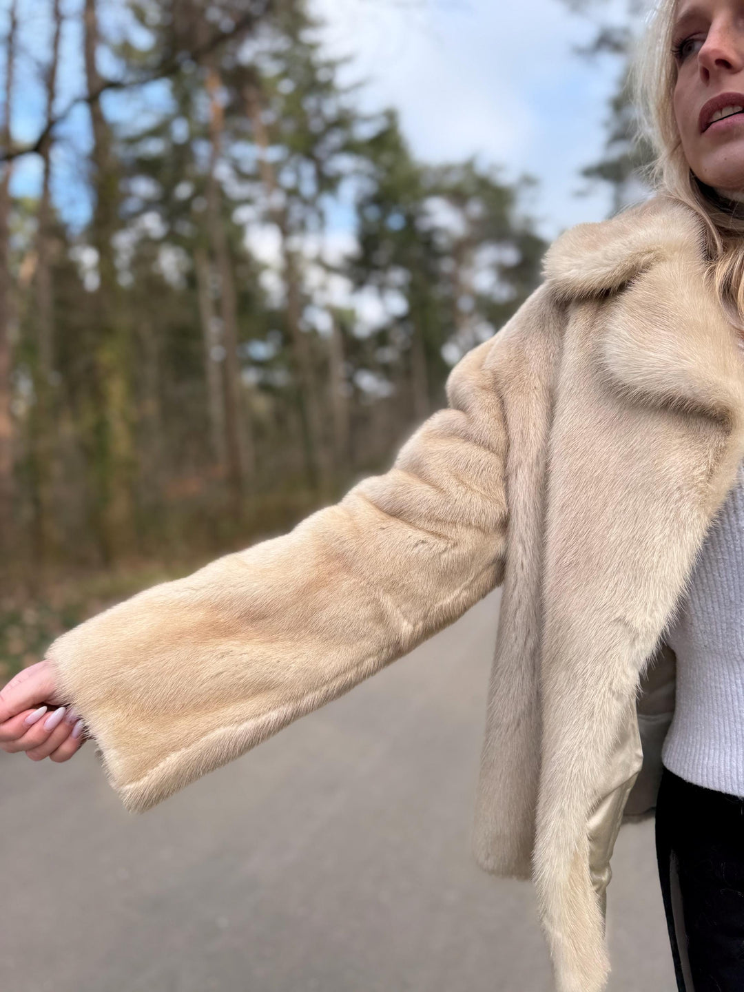 Beige Short Mink Jacket, M/L Size, Creme Mink Jacket, Real Mink Jacket, Mink Fur Jacket, White Mink Coat, Premium Quality Fur, Real Mink Fur