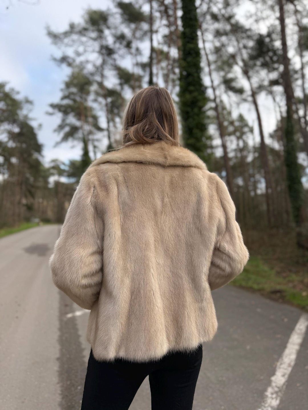 Beige Short Mink Jacket, M/L Size, Creme Mink Jacket, Real Mink Jacket, Mink Fur Jacket, White Mink Coat, Premium Quality Fur, Real Mink Fur