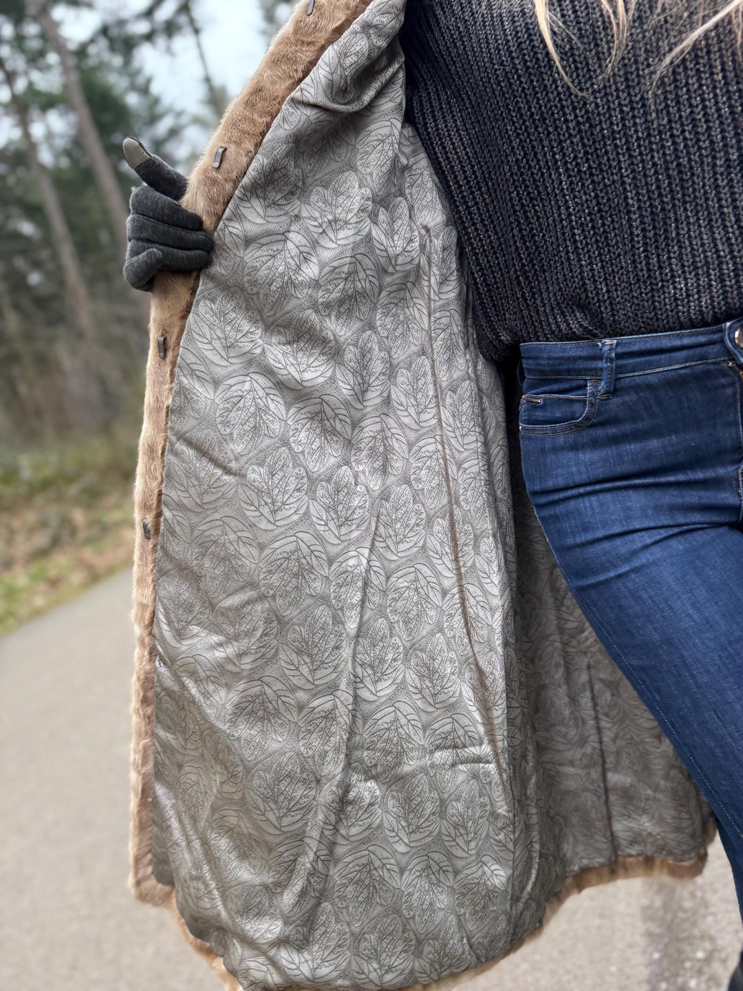 Beige Cream Mink Fur Coat, Small Size, Soft and Thick Mink Fur, Perfect Grey Lining, Luxurious and Elegant Outerwear, Women's Fur Coat, Mink
