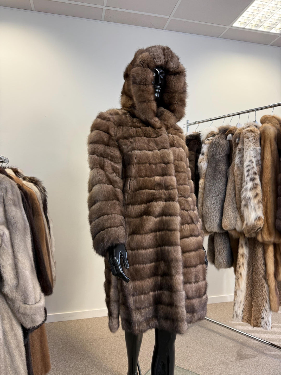 Sable Fur Coat, M/L Size, Genuine Sable Fur, Real Sable Coat, Luxurious Fur Coat, Women's Fur Coat, Sable Fur, Real Sable, Soft Sable Fur