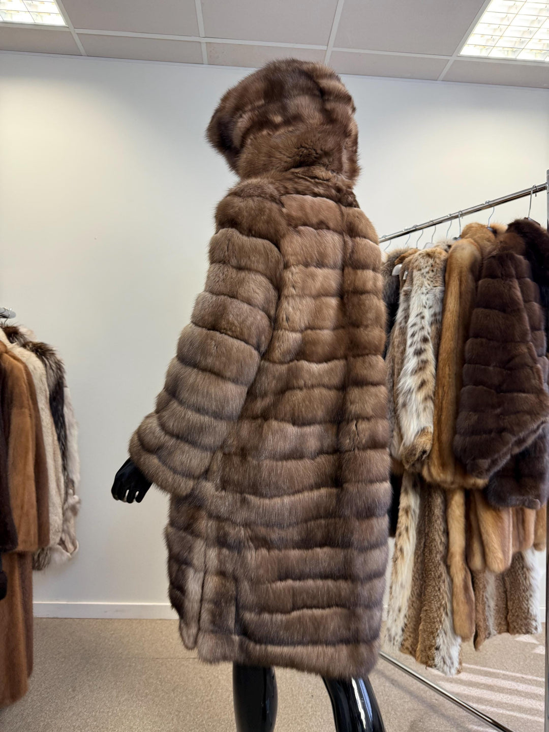 Sable Fur Coat, M/L Size, Genuine Sable Fur, Real Sable Coat, Luxurious Fur Coat, Women's Fur Coat, Sable Fur, Real Sable, Soft Sable Fur