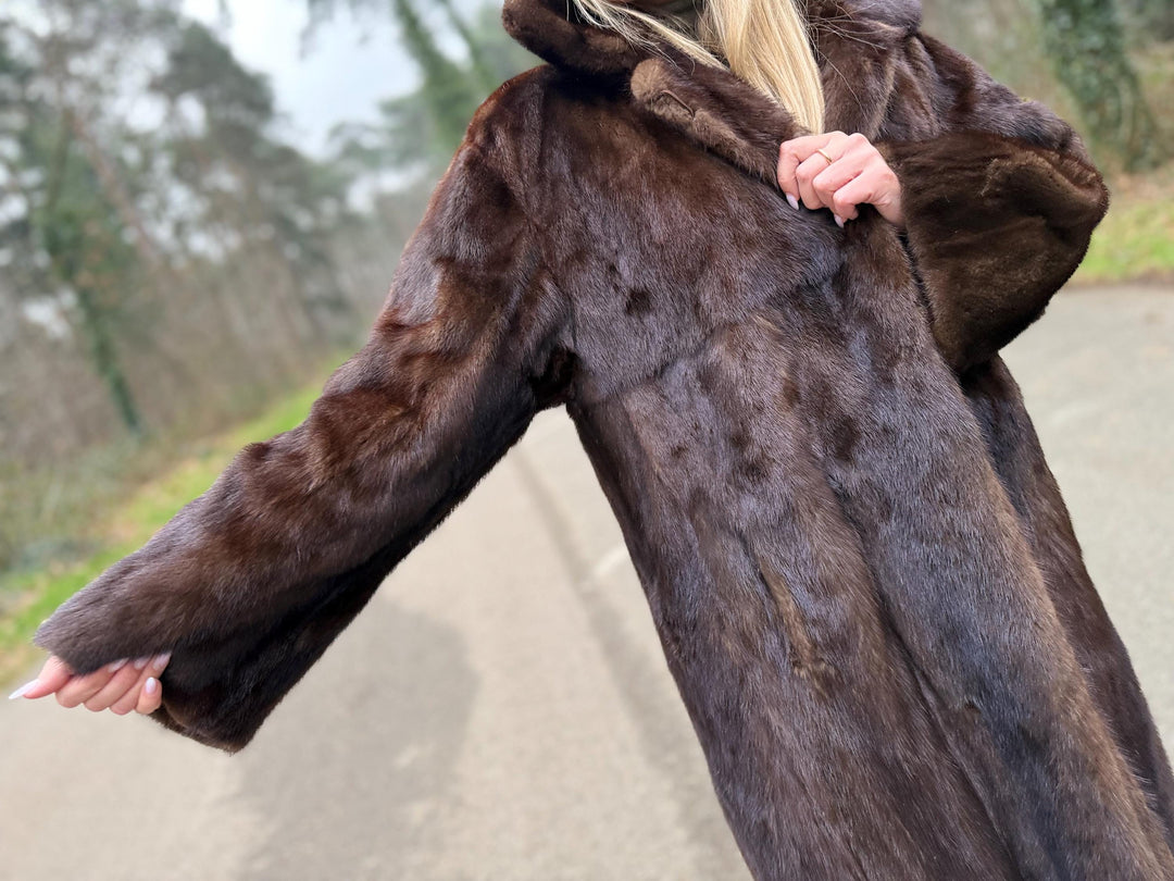 Mink Coat in Natural Brown Color, Large Size, Mid-Length Fur Coat, Real Mink Fur, Elegant Women's Outerwear, Thick and Soft Mink Fur Coat