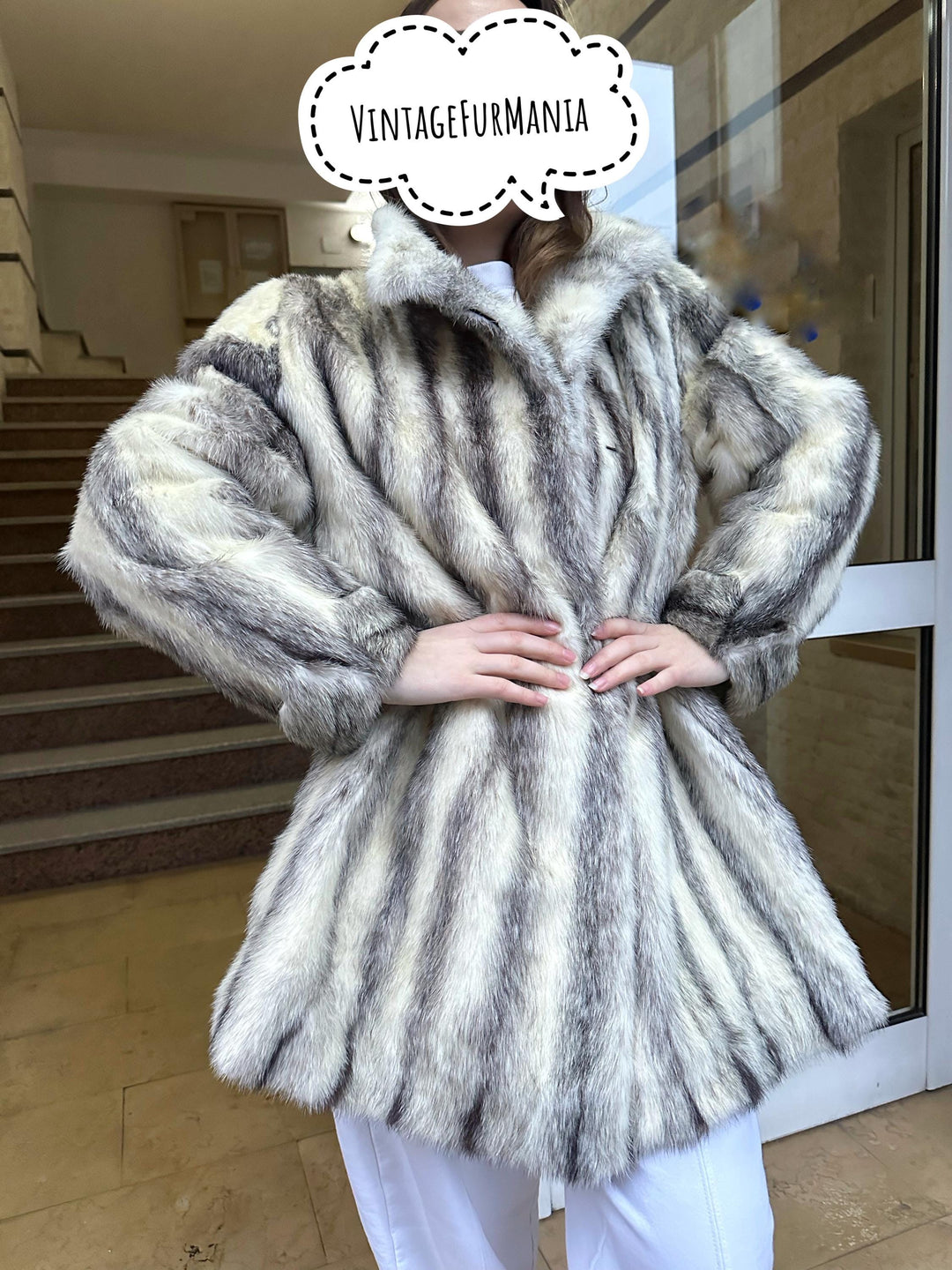 Cross Mink Fur Jacket, L/XL Size, Swinger Style, Real Mink Fur in White and Grey Design, Luxurious & Elegant, Vintage Fur Jacket, Real Mink