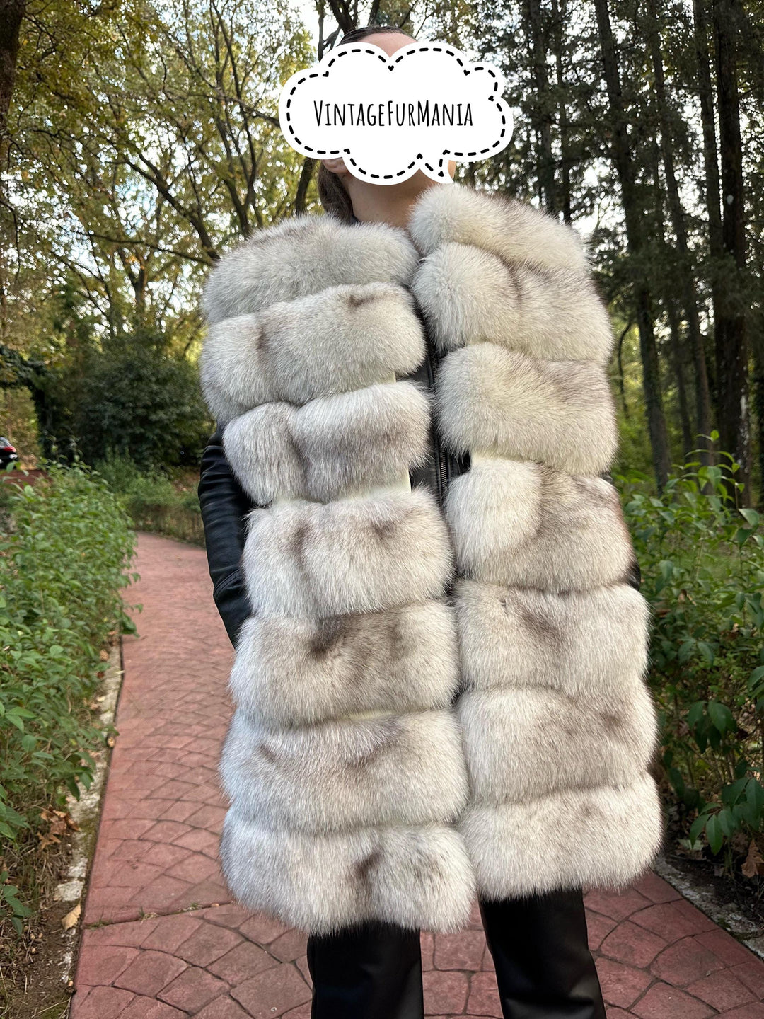 Small White Nordic Fox Vest, Perfect Lining, Very Soft Fur, Eye-Catching and Luxurious, A Must-Have Elegant Fur Vest, Real Fox Fur, Women's