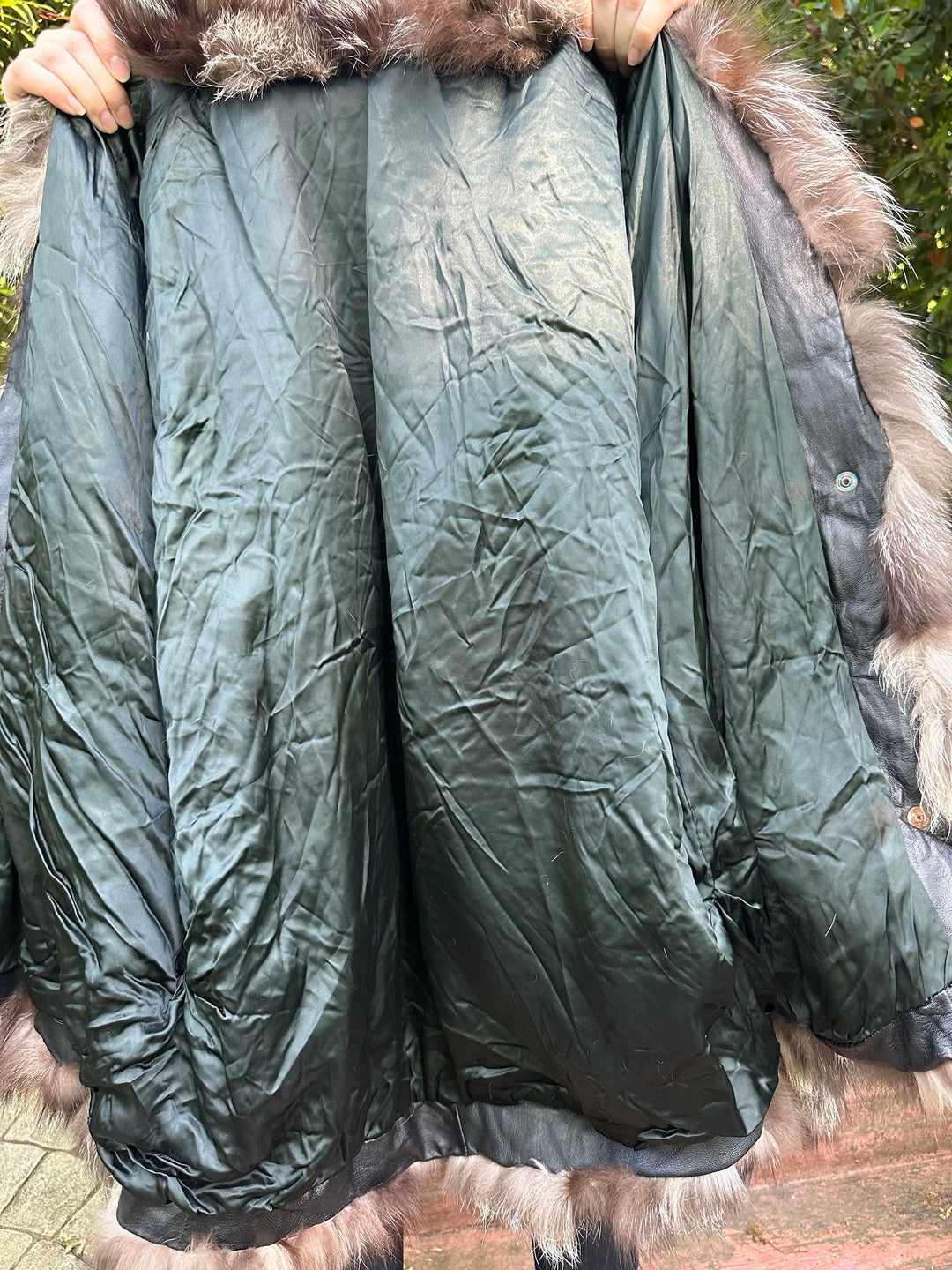 Silver fox fur coat with black leather, XL real fur coat, vintage fur coat, leather fox coat, fox coat, fur coat, pelzmantel, fox fur coat
