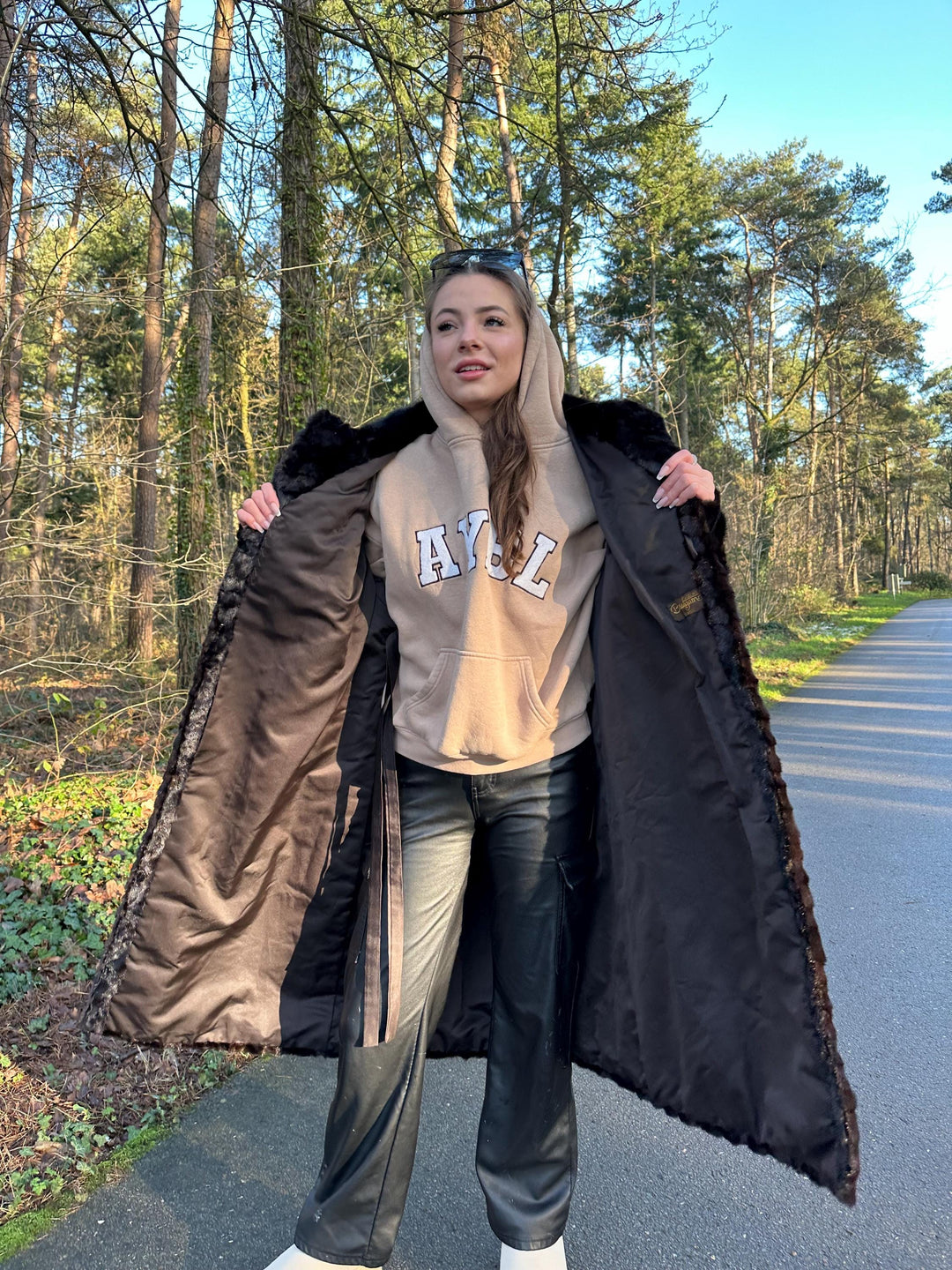 Dark Brown Mink Fur Coat with Full Black Mink Pelt Over Arms, XL Size, Long and Luxurious Fur Coat, Vintage Style, Elegant Women's Outerwear