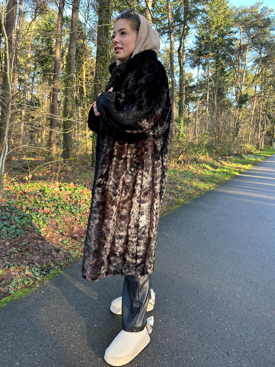 Dark Brown Mink Fur Coat with Full Black Mink Pelt Over Arms, XL Size, Long and Luxurious Fur Coat, Vintage Style, Elegant Women's Outerwear