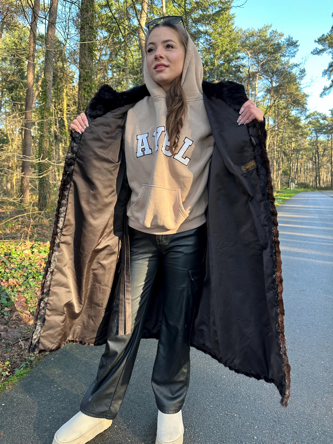 Dark Brown Mink Fur Coat with Full Black Mink Pelt Over Arms, XL Size, Long and Luxurious Fur Coat, Vintage Style, Elegant Women's Outerwear