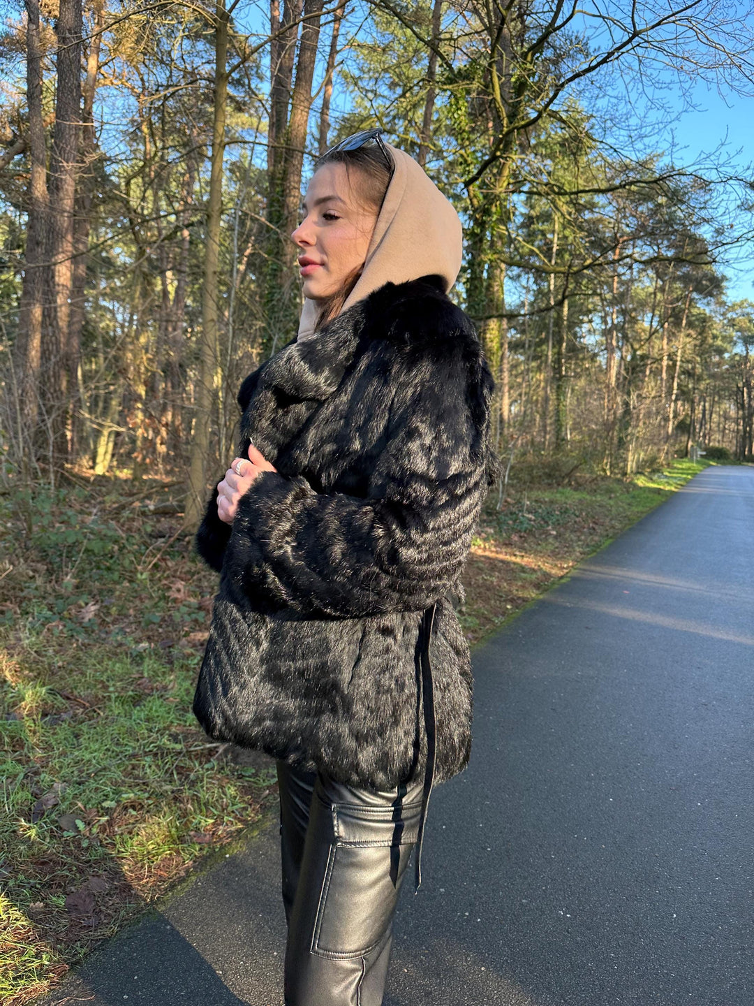 Black Rabbit Fur Coat, Medium Size, Vintage Style, Real Rabbit Fur, Shiny Black Fur, Elegant and Warm Women's Outerwear, Rabbit Fur Coa