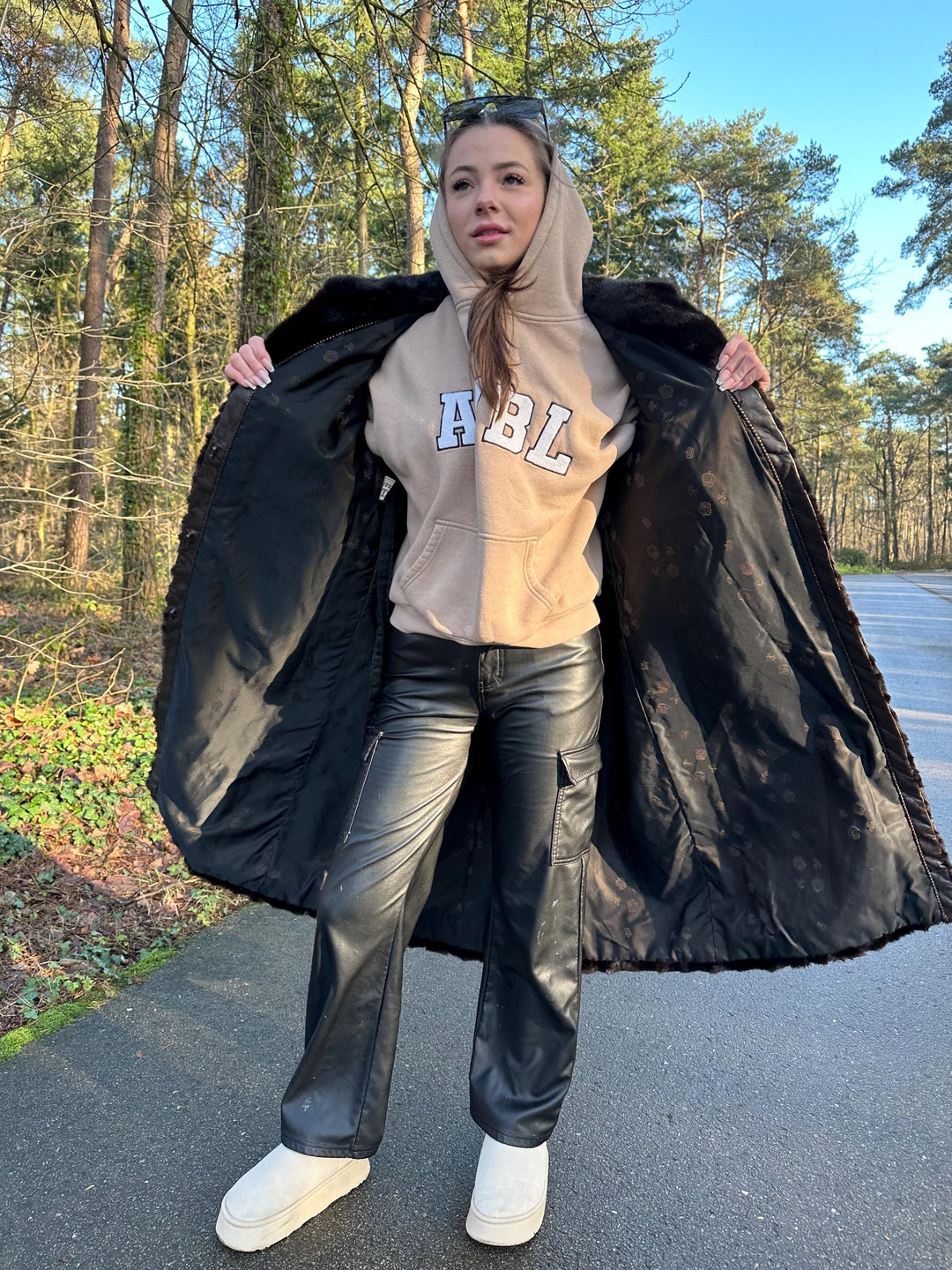 Dark Brown Mink Fur Coat Made in Pieces, XL Size, Full-Length Design, Real Mink Fur, Luxury Vintage Style, Soft and High-Quality Fur, Mink