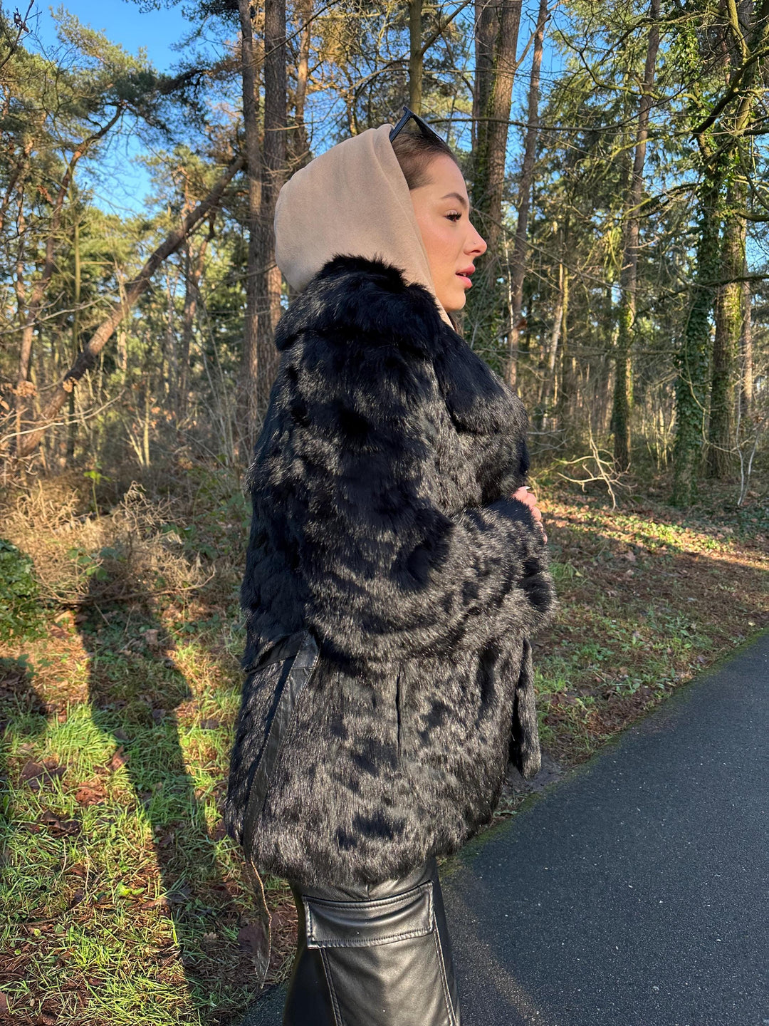Black Rabbit Fur Coat, Medium Size, Vintage Style, Real Rabbit Fur, Shiny Black Fur, Elegant and Warm Women's Outerwear, Rabbit Fur Coa