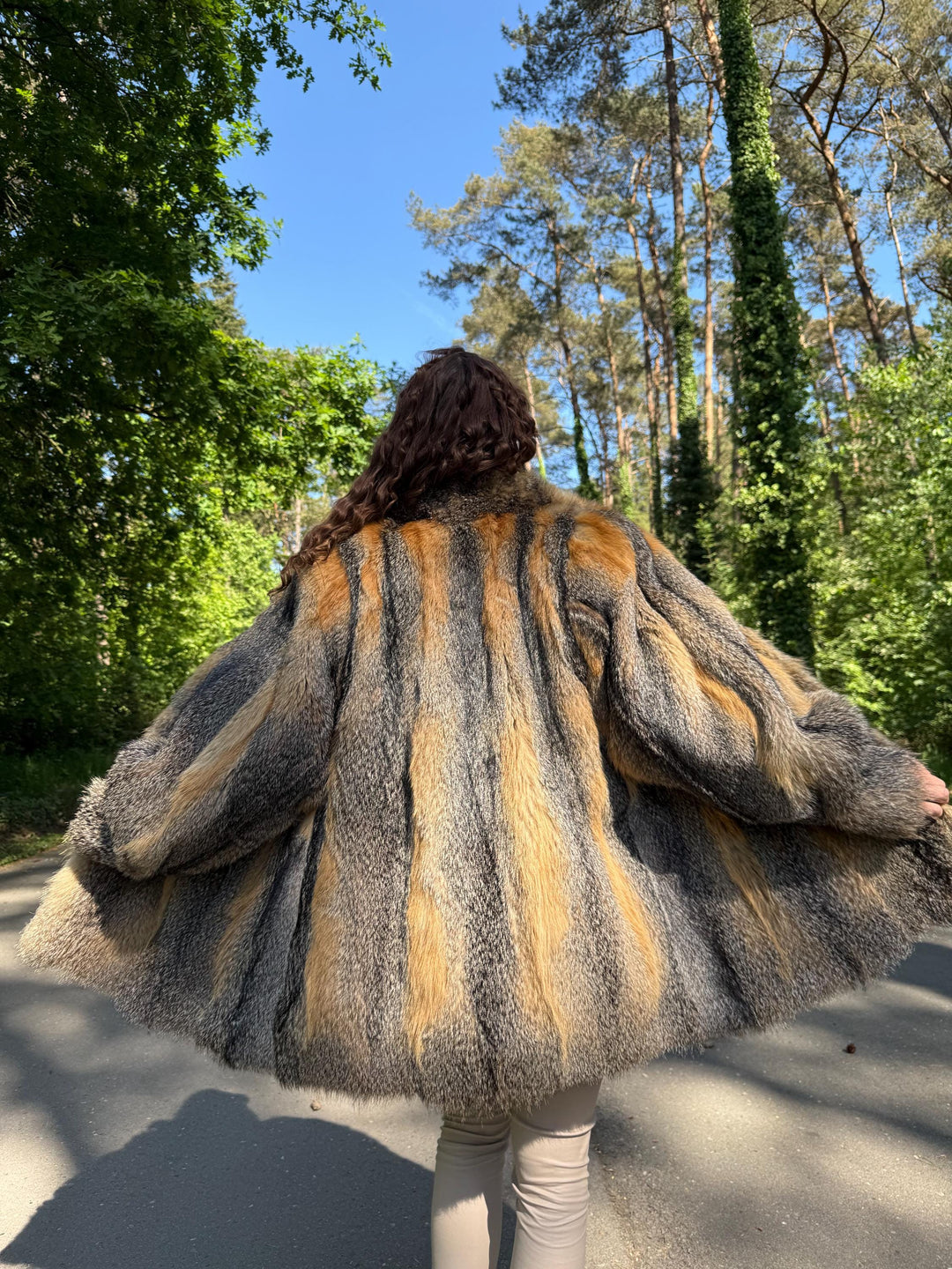 Gray Cross Fox Fur Coat, Medium Size, Real Fur Coat, Fox Fur Coat, Fox Fur Jacket, Cross Fox Jacket, Fox Jacket, Fox Fur, Real Vintage Fur