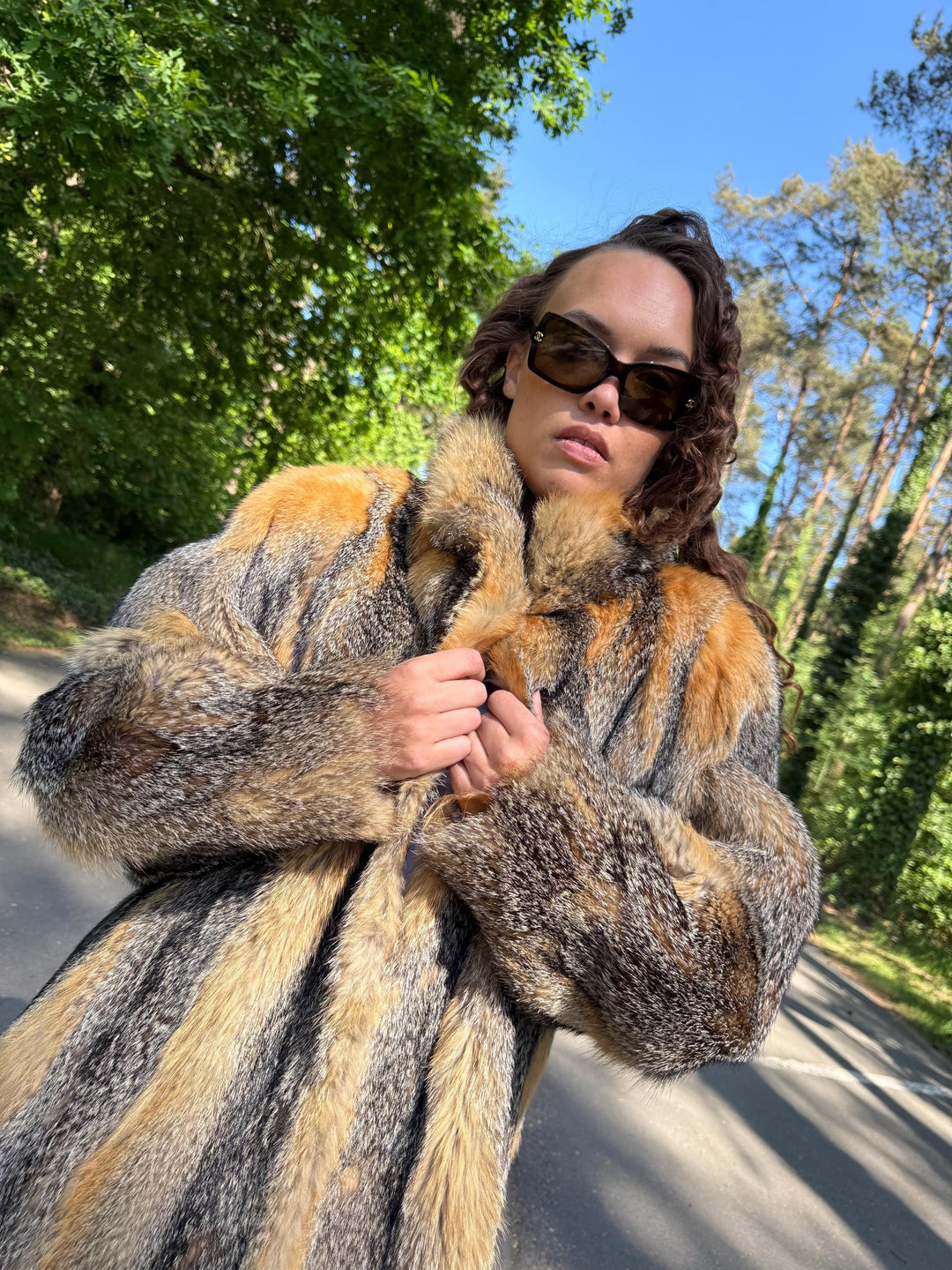 Gray Cross Fox Fur Coat, Medium Size, Real Fur Coat, Fox Fur Coat, Fox Fur Jacket, Cross Fox Jacket, Fox Jacket, Fox Fur, Real Vintage Fur