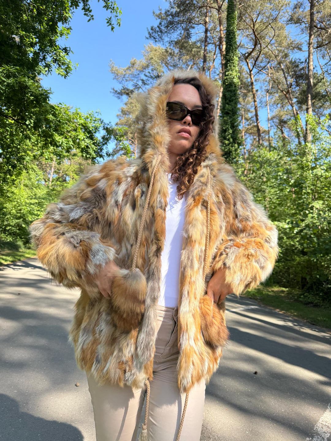 Hooded Medium Red Fox Fur Coat with Golden Lining, Real Fox Fur, Soft Fur, Vintage Style Women's Outerwear, Red Fox Fur Coat, Fox Fur Coat