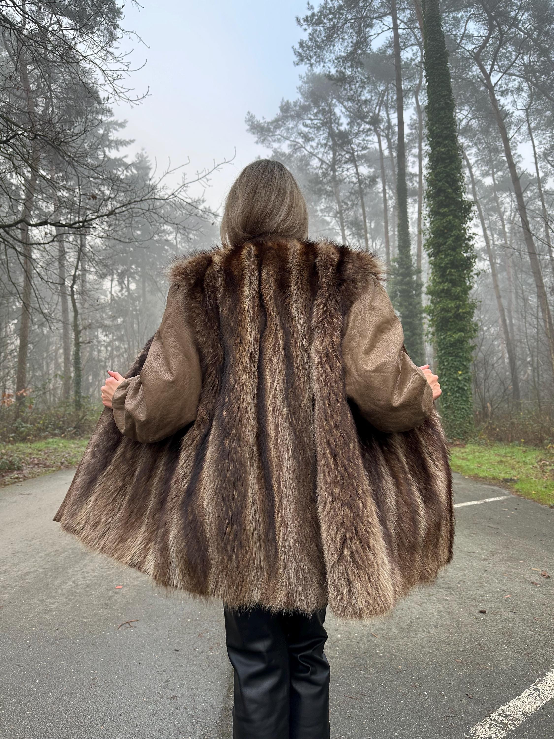 Raccoon Fur Coat with Leather, XL Size, Unique and Eye-Catching Style, Luxurious Real Raccoon Fur in Brown Color, Premium Women's Outerwear