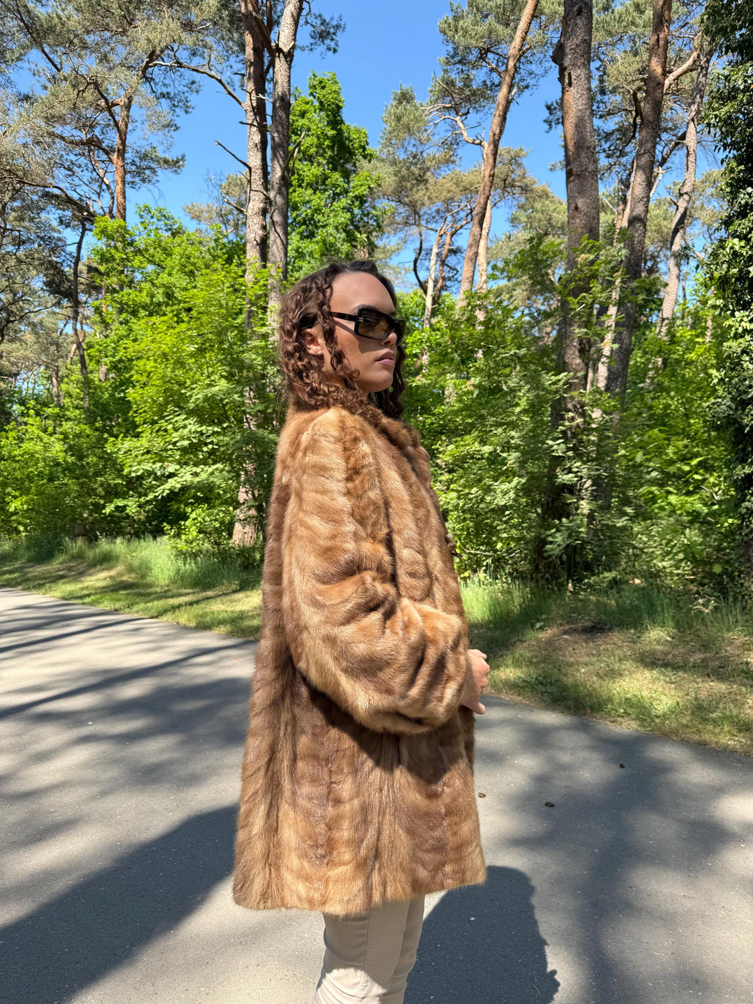 Brown Pastel Mink Fur Jacket, 3XL Size, Soft and Thick Mink Fur, Luxurious and Elegant Outerwear, Genuine Mink Fur, Classic Fashion Style