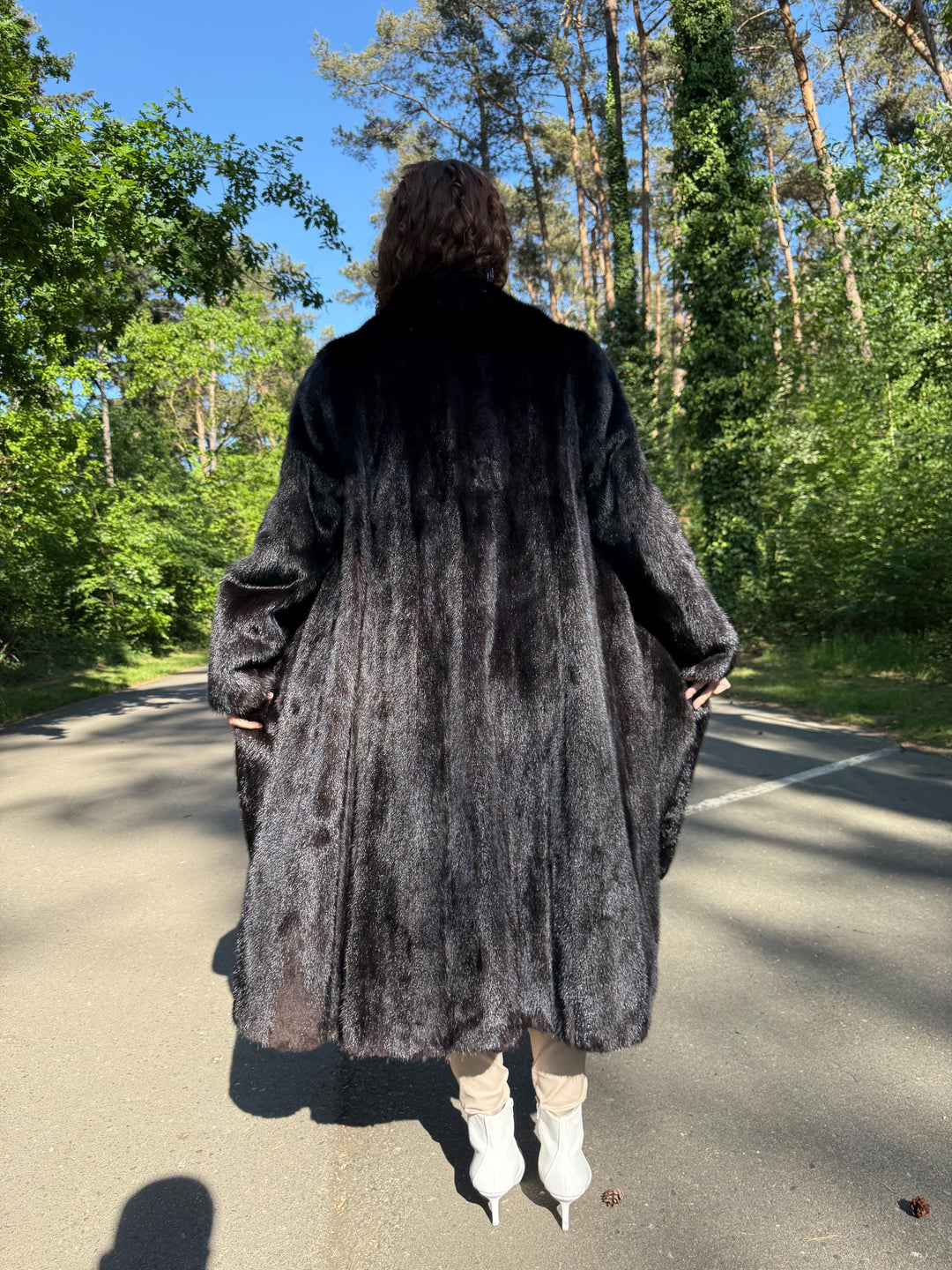 Brown Mink Fur Coat, Medium Size, High Quality Fur Coat, Long Luxury Fur Coat, Elegant Outerwear, Soft & Thick Fur Coat, Vintage Fur Coat