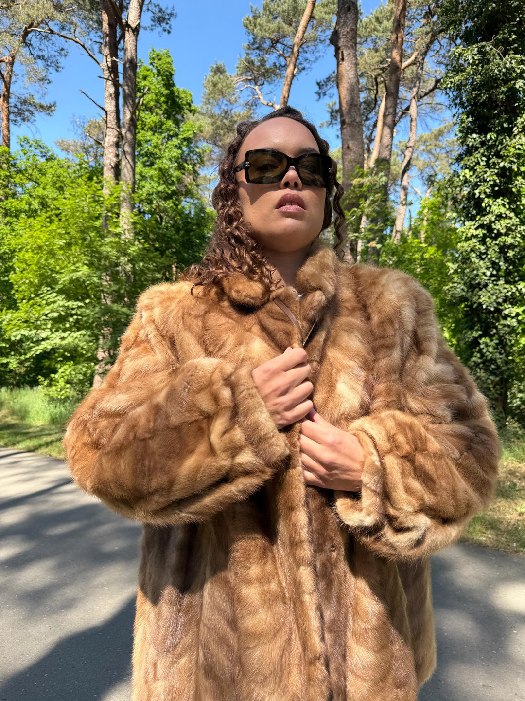 Brown Pastel Mink Fur Jacket, 3XL Size, Soft and Thick Mink Fur, Luxurious and Elegant Outerwear, Genuine Mink Fur, Classic Fashion Style